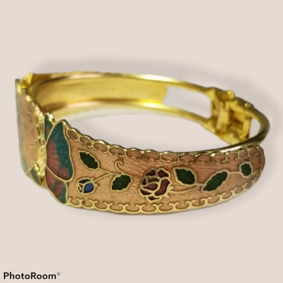 🔥2/$30🔥🎉Rare-Vintage🎉Rose Cuff Bracelet - Picture 2 of 5